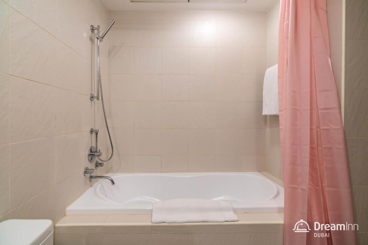Dream Inn Apartments - Standpoint Tower ดูไบ ภายนอก รูปภาพ